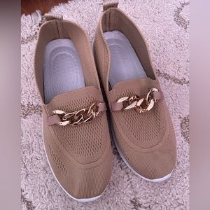 Women Slip On Shoes Size 9
